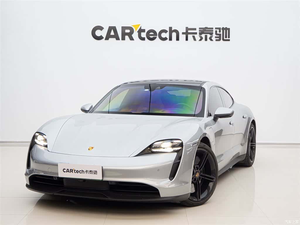Porsche Taycan, 2021 1