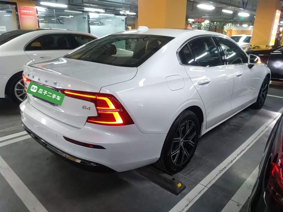 Volvo S60