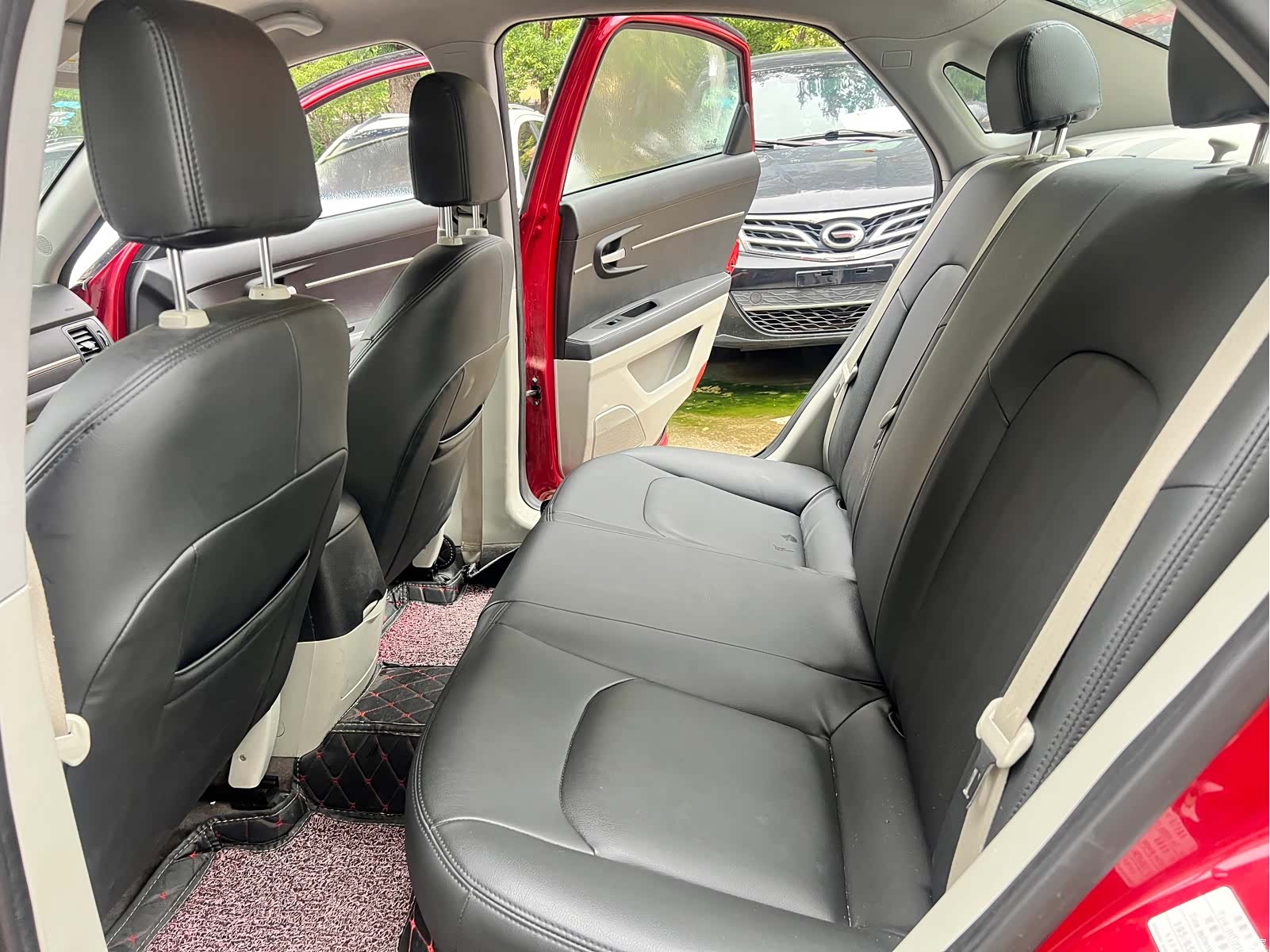 BAIC D50, 2015 11