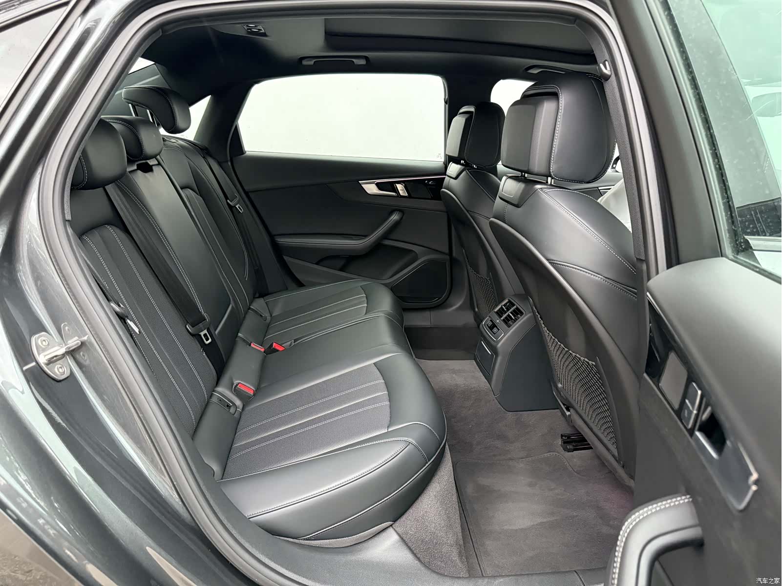 Audi A4L, 2024 8