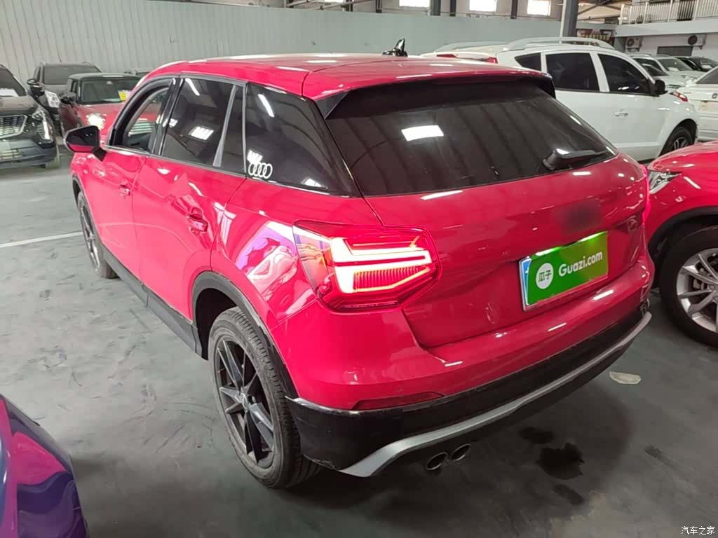 Audi Q2L, 2021 23