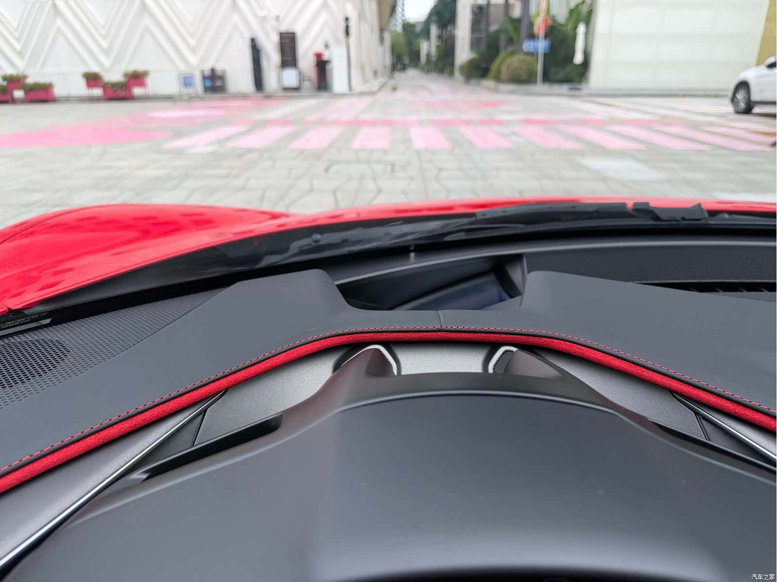 Ferrari 296, 2023 18