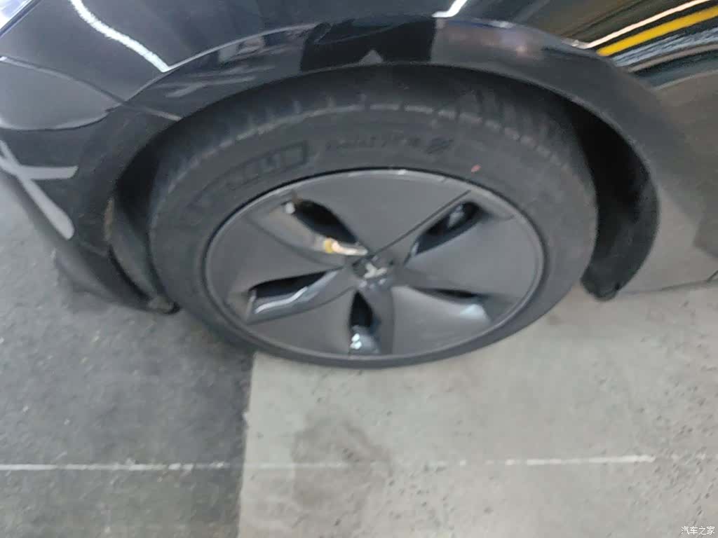 Tesla Model 3, 2020 25