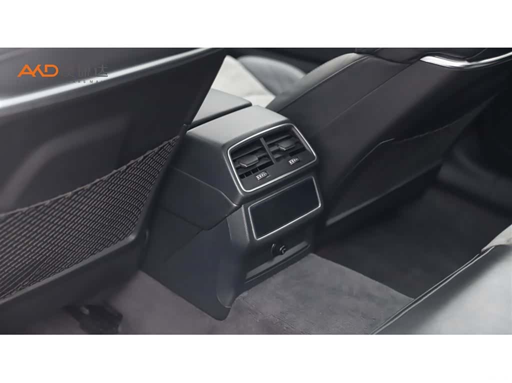 Audi A6L, 2020 9