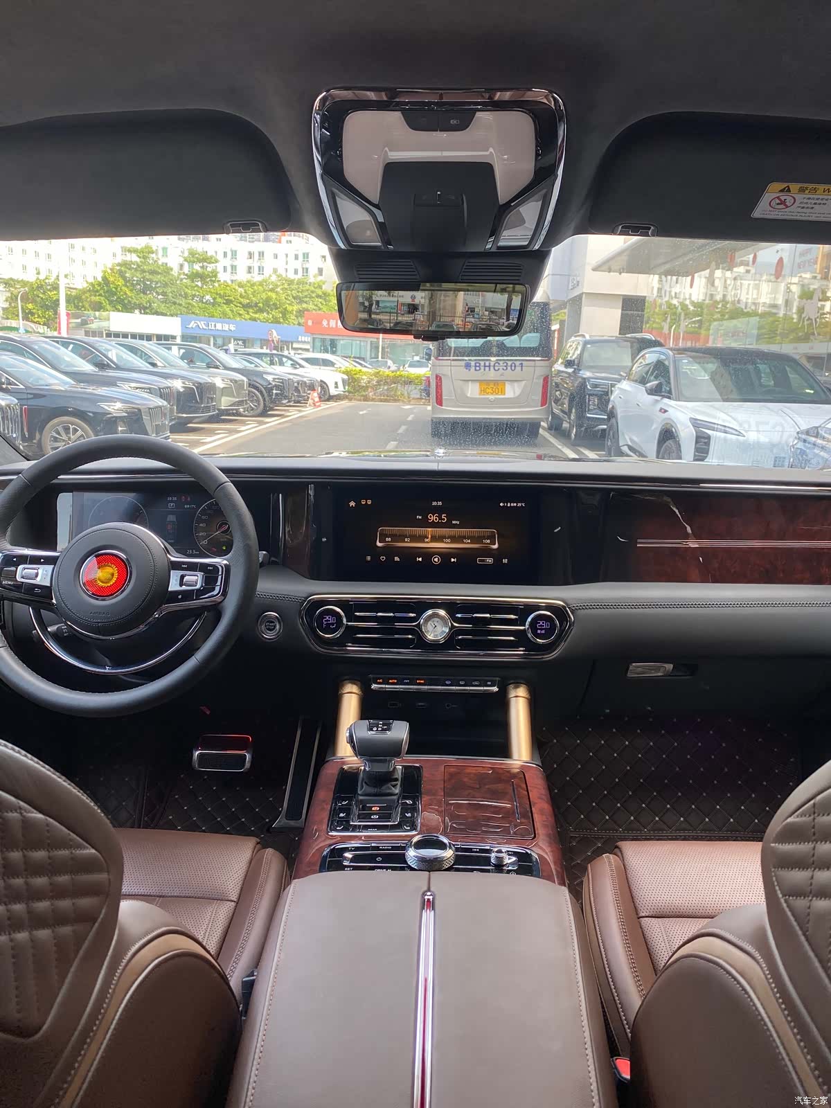 Hongqi 4, 2026 22