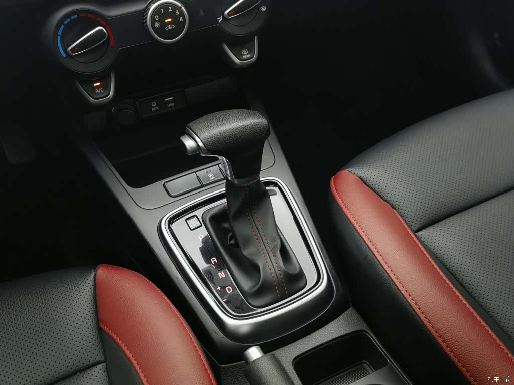 Kia KX, 2019 13