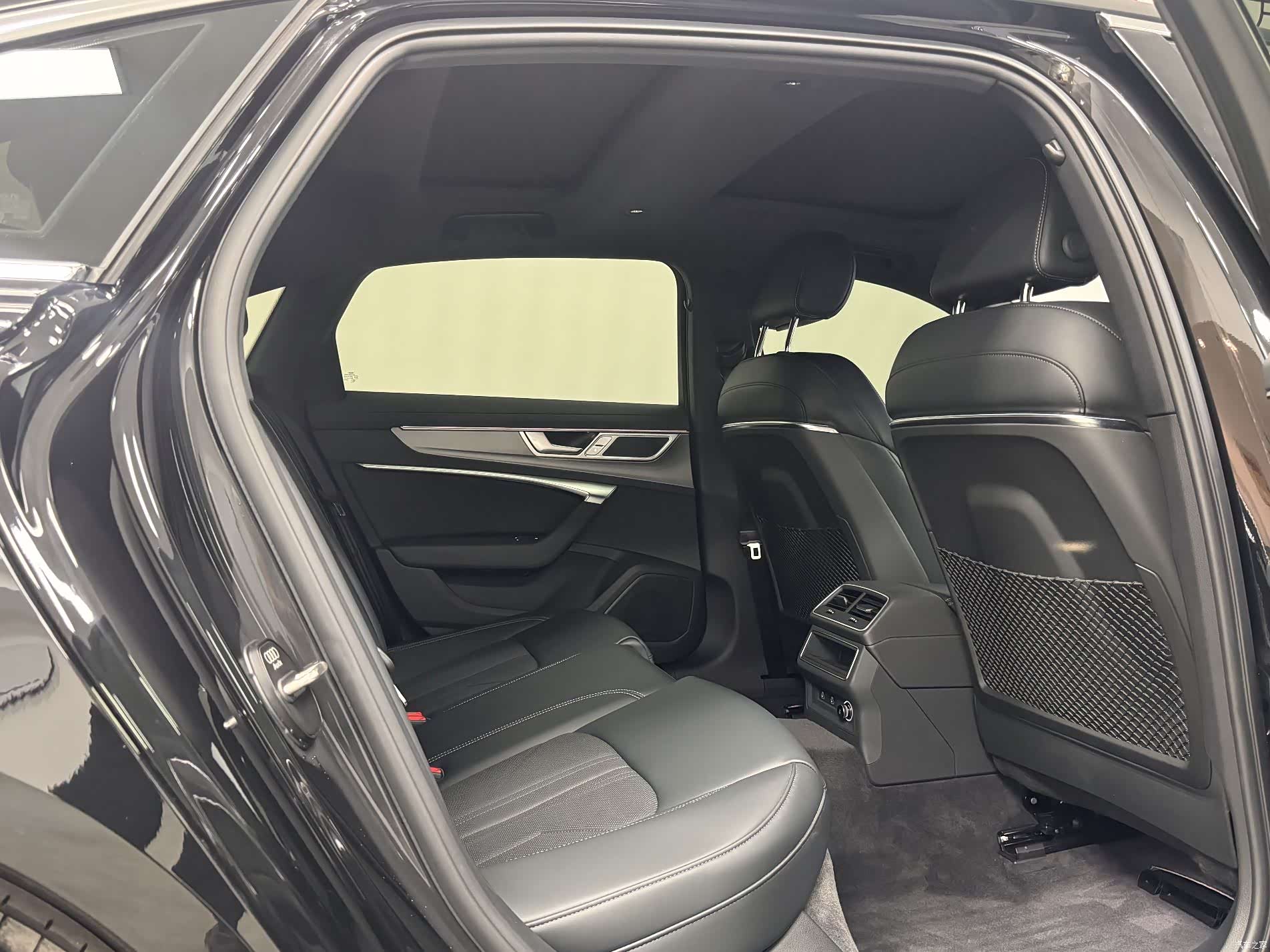 Audi A6L, 2025 16