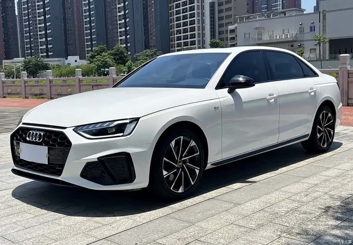 Audi A4L, 2022 1