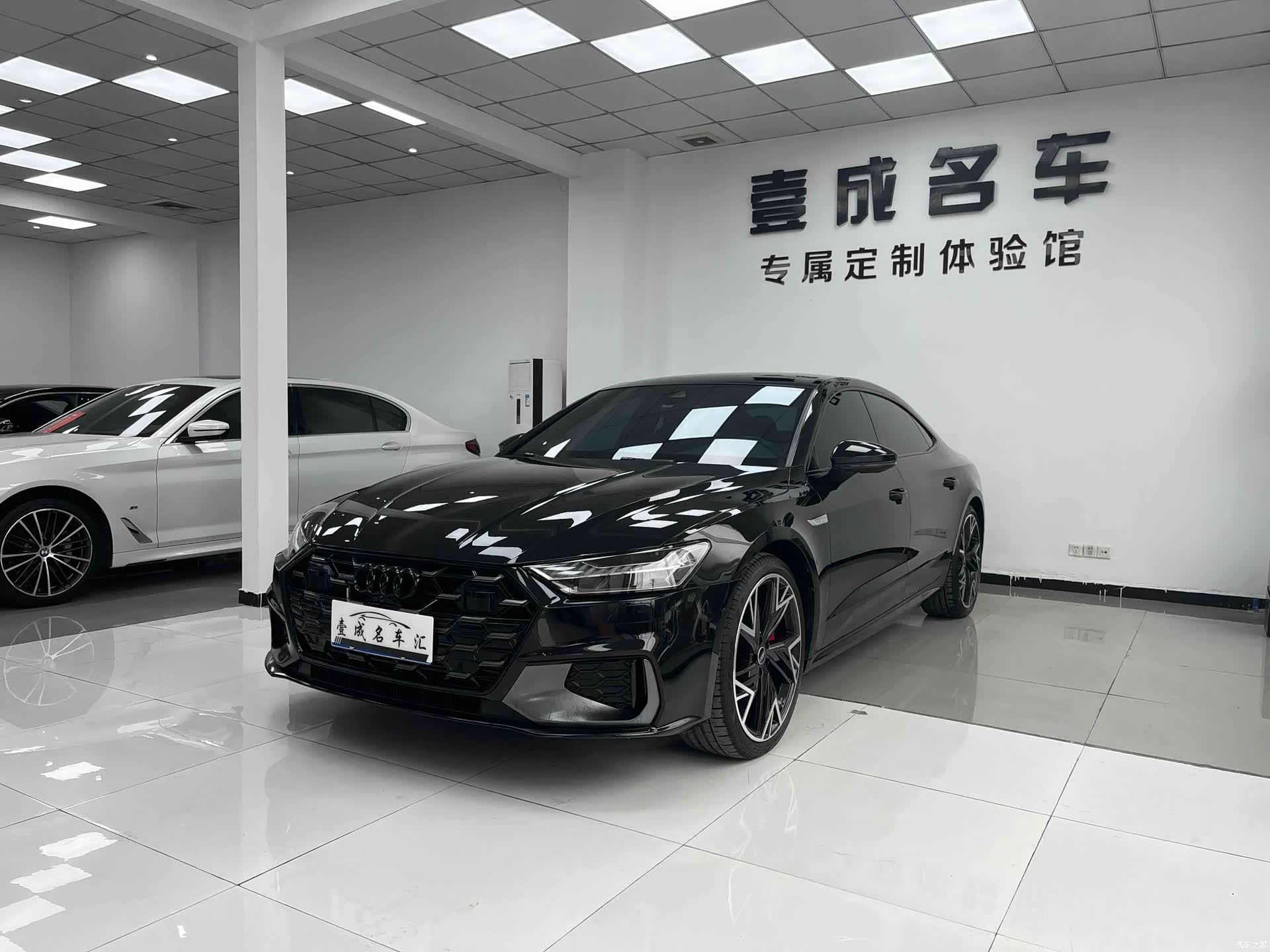 Audi A7L, 2024 1