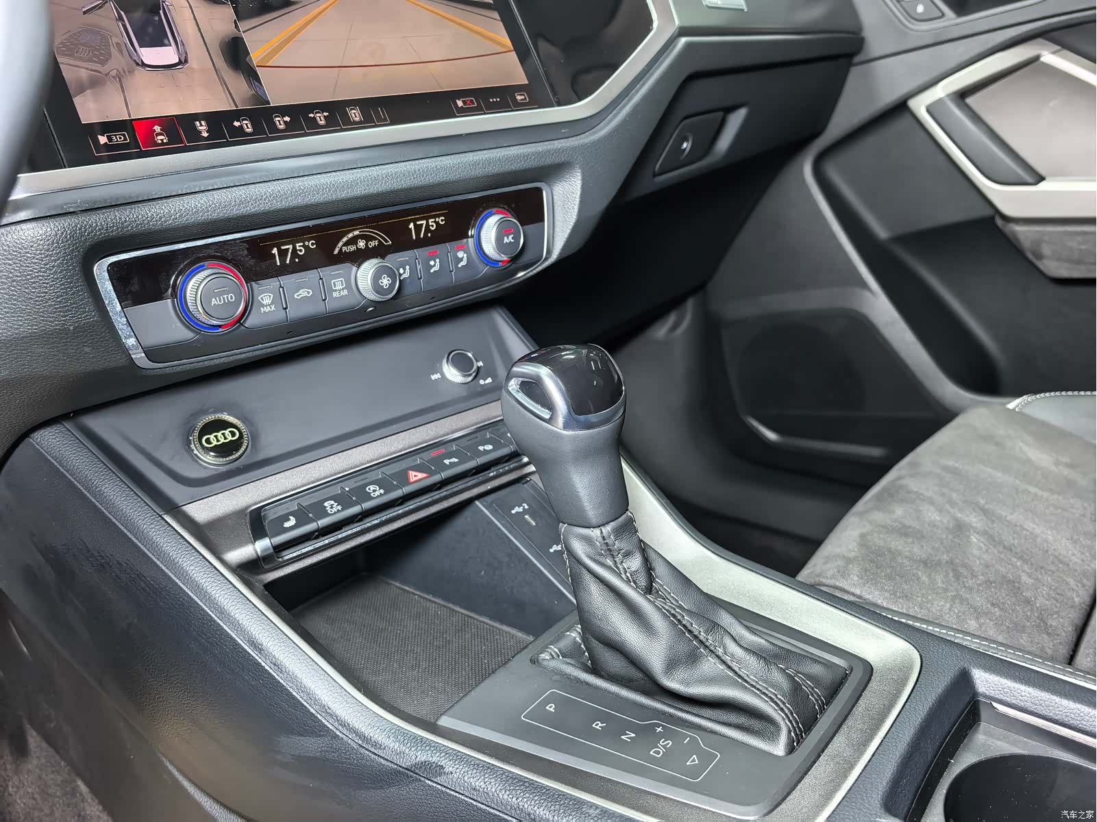 Audi Q3, 2023 18