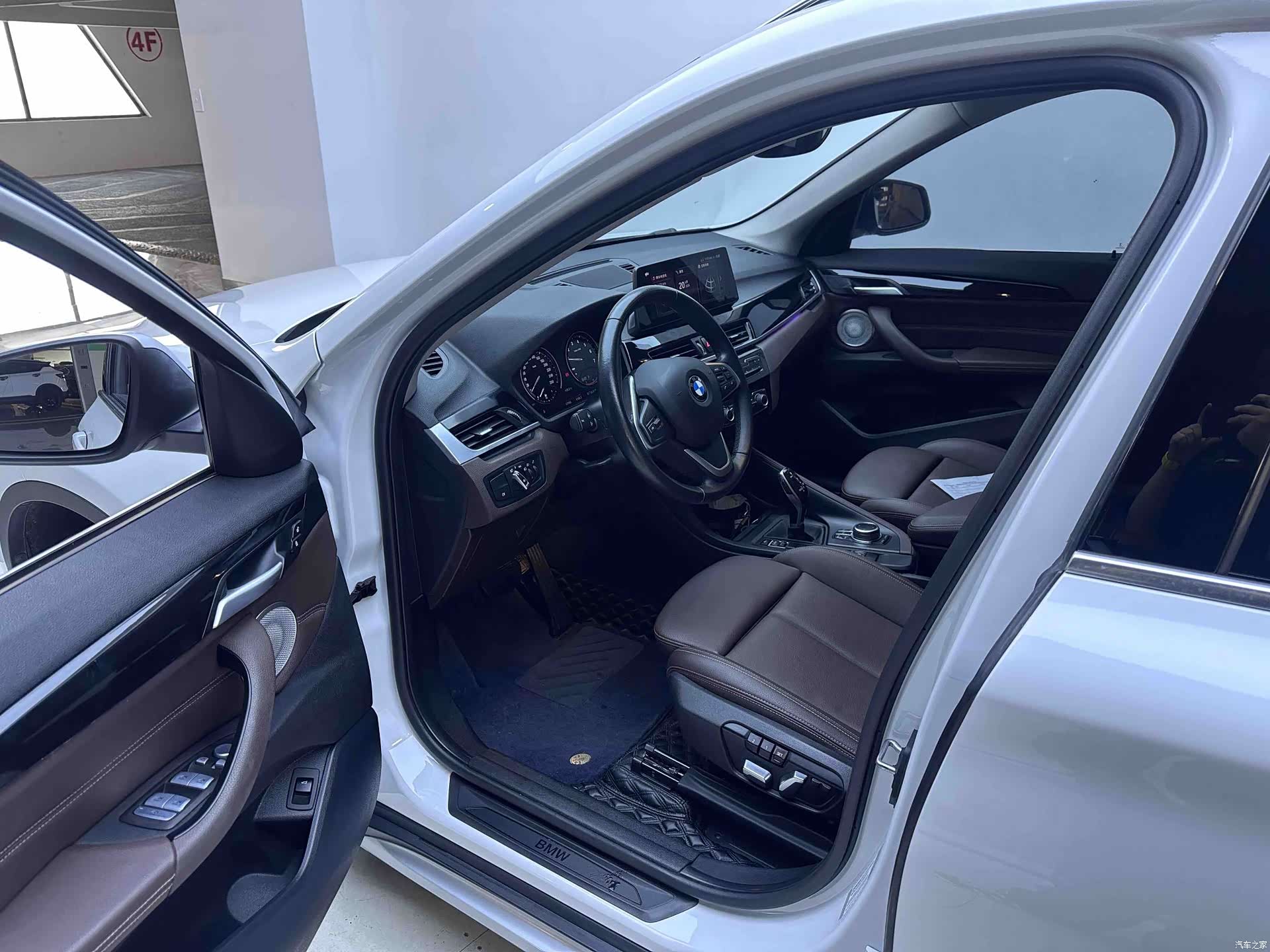 BMW X1, 2023 9