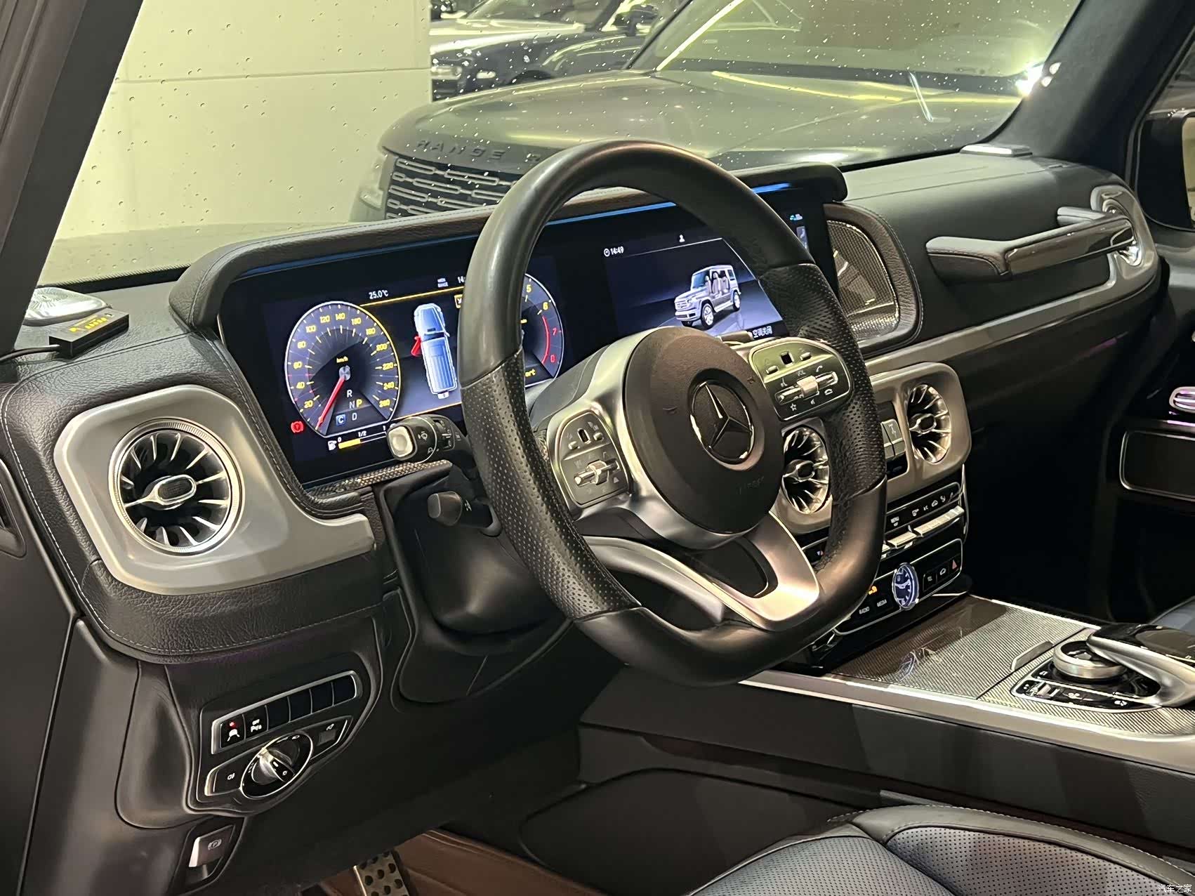 Mercedes-Benz G-Class, 2019 9