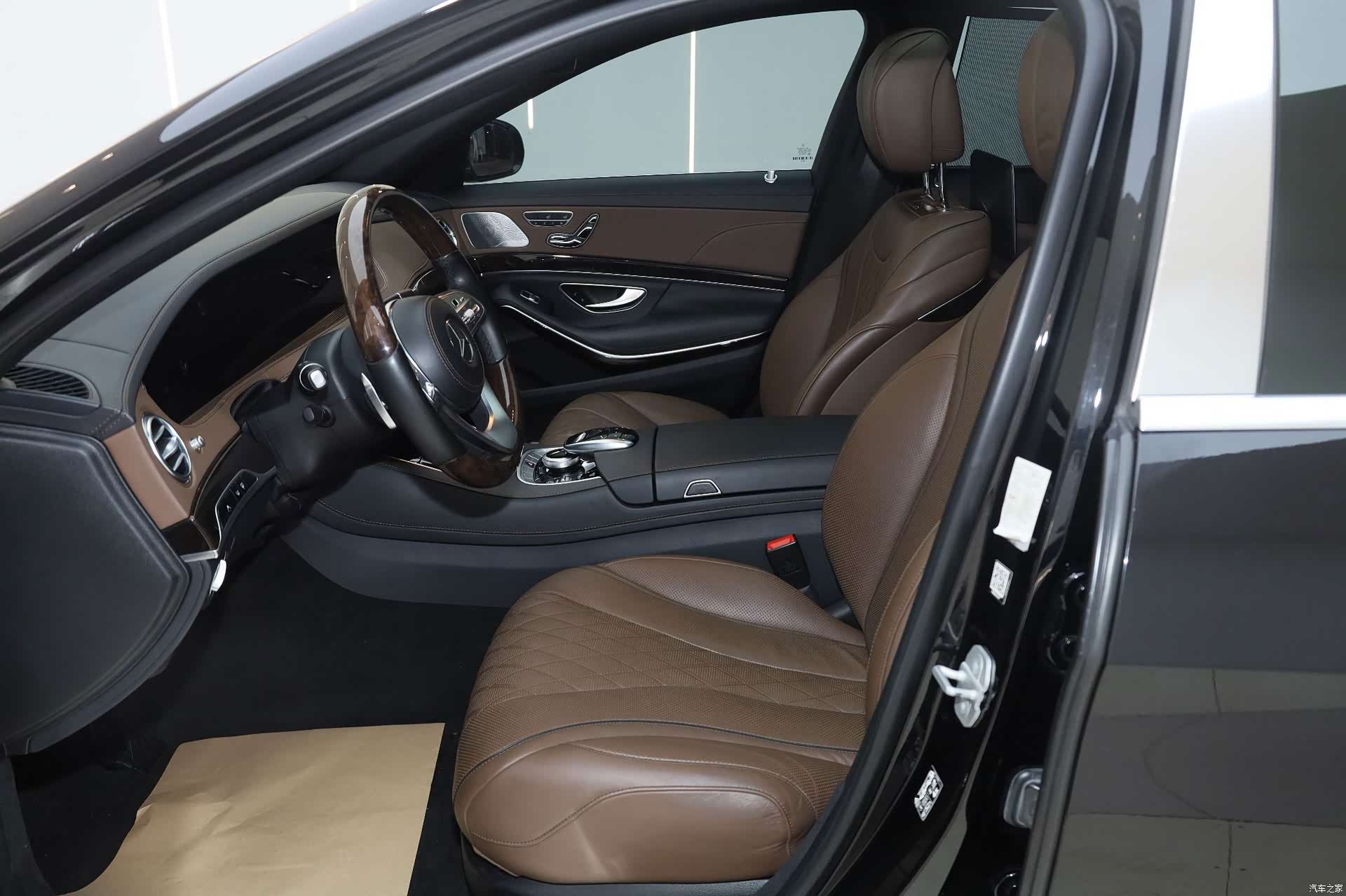 Maybach S-Class, 2017 14