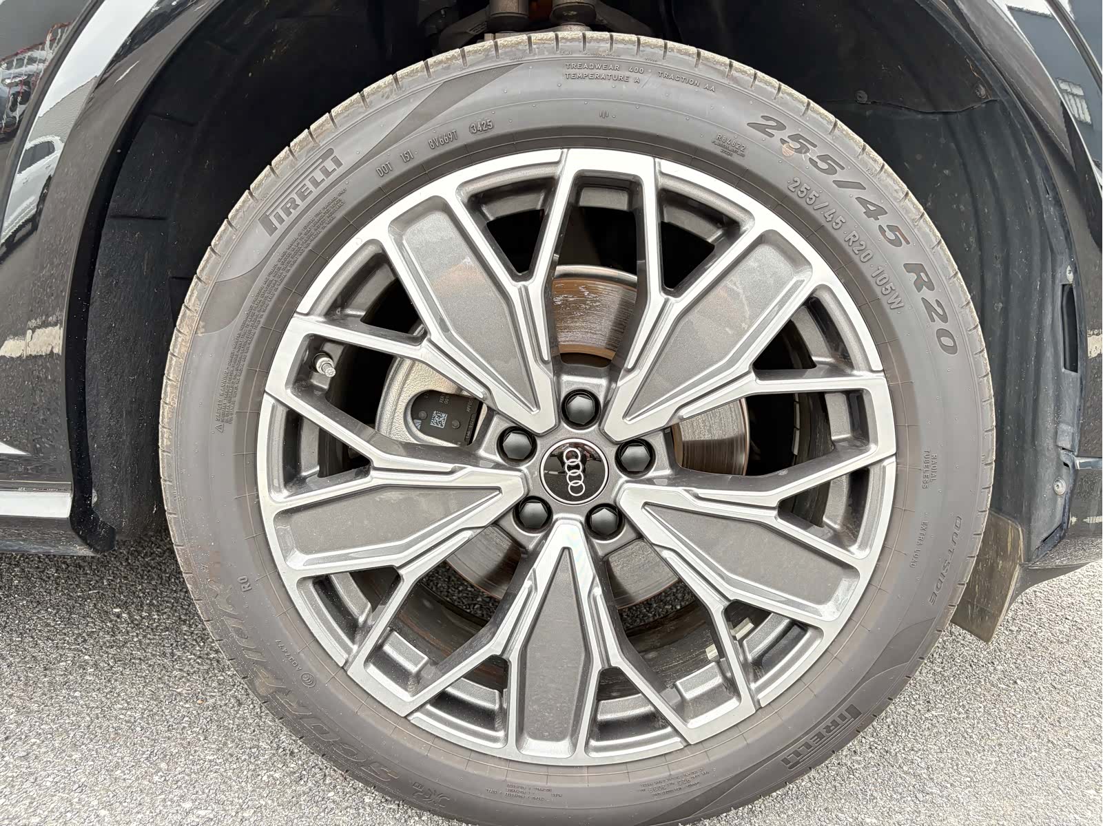 Audi Q5L, 2026 10