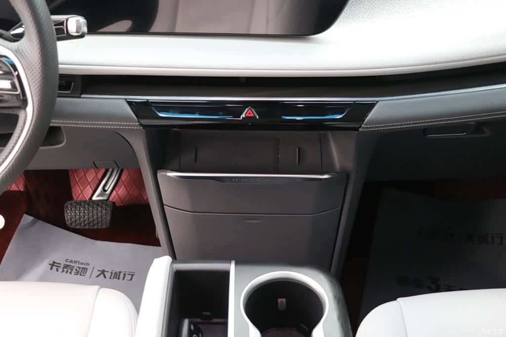 Buick GL8, 2024 19