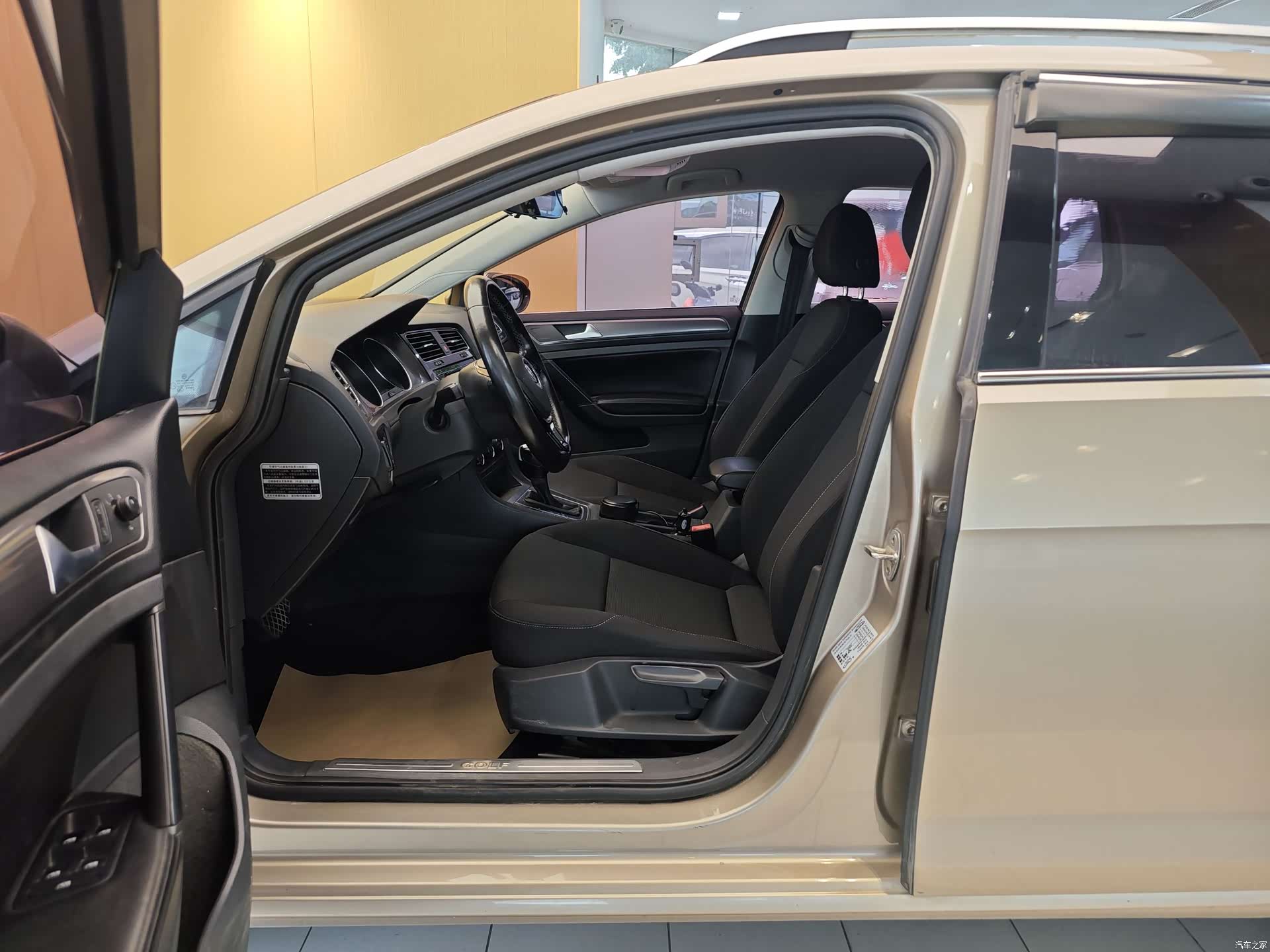 Volkswagen Golf, 2016 13
