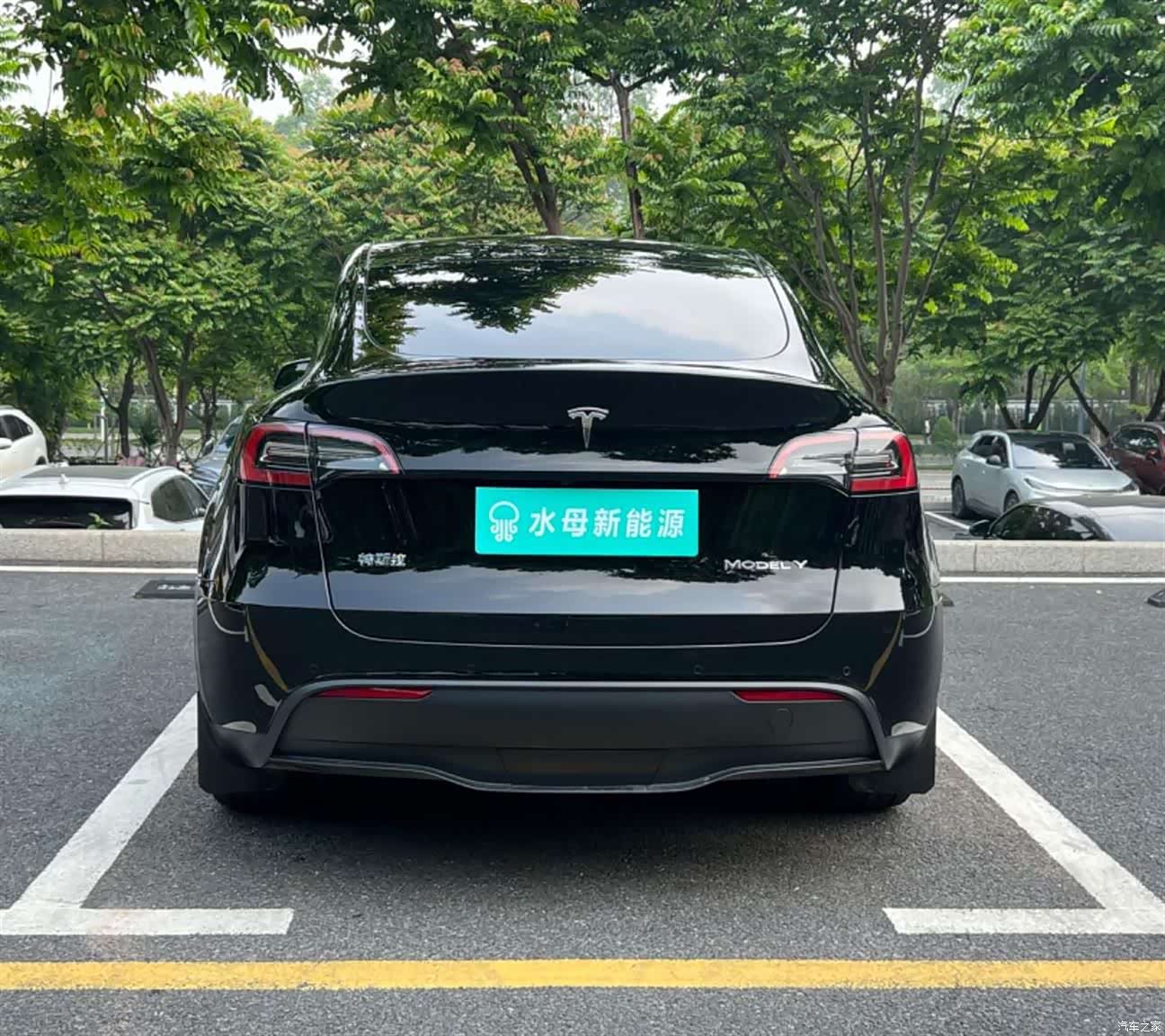 Tesla Model Y, 2023 7