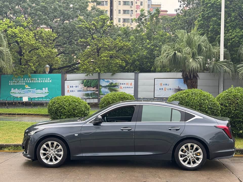 Cadillac CT5