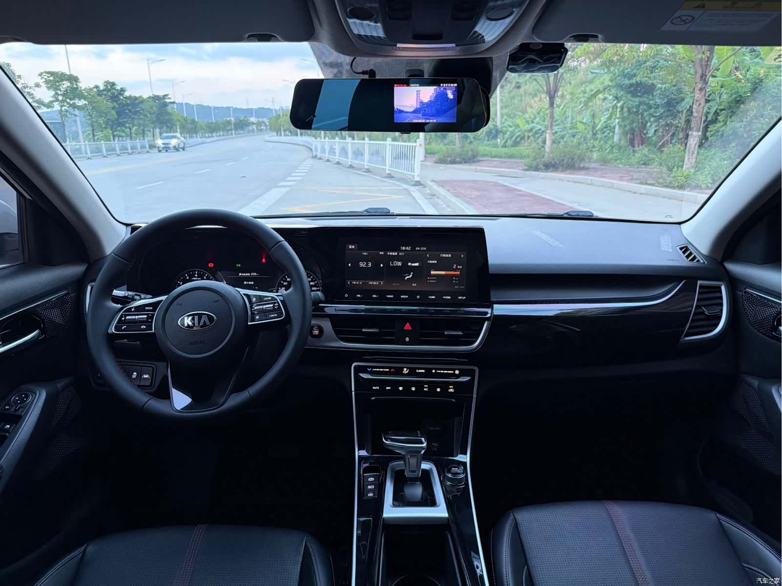 Kia KX3, 2021 6