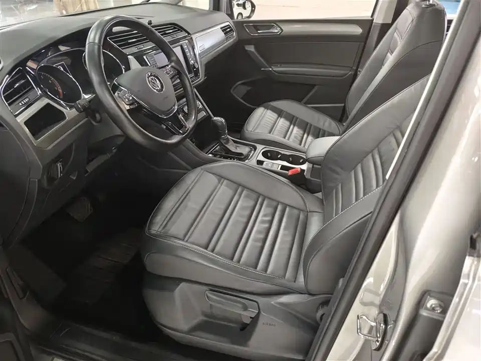 Volkswagen Touran Volkswagen Touran