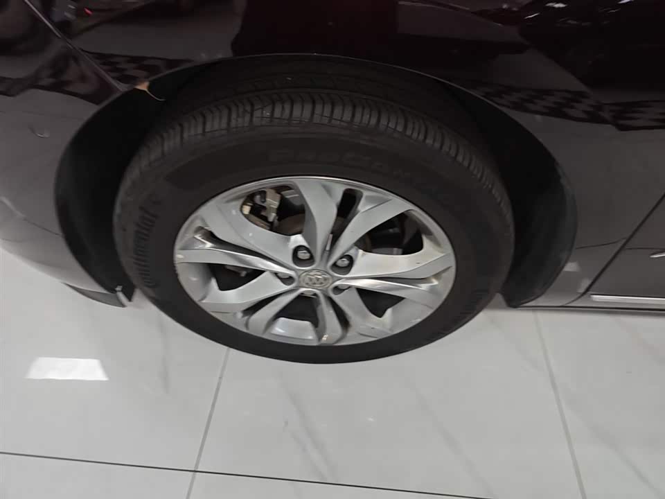 Buick GL8