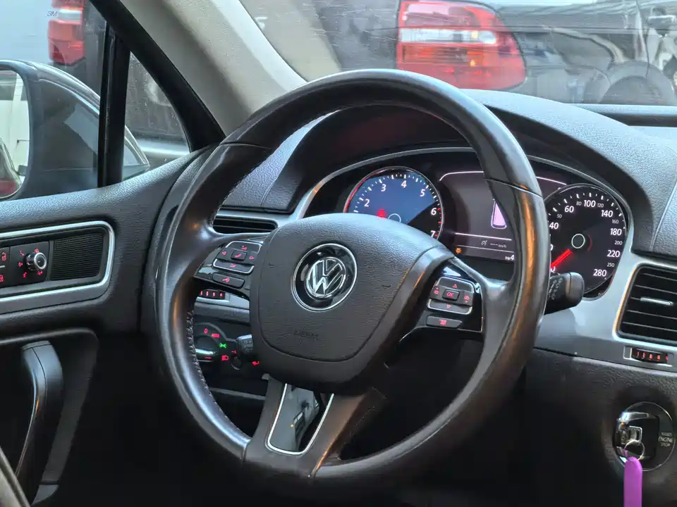 Volkswagen Touareg Volkswagen Touareg