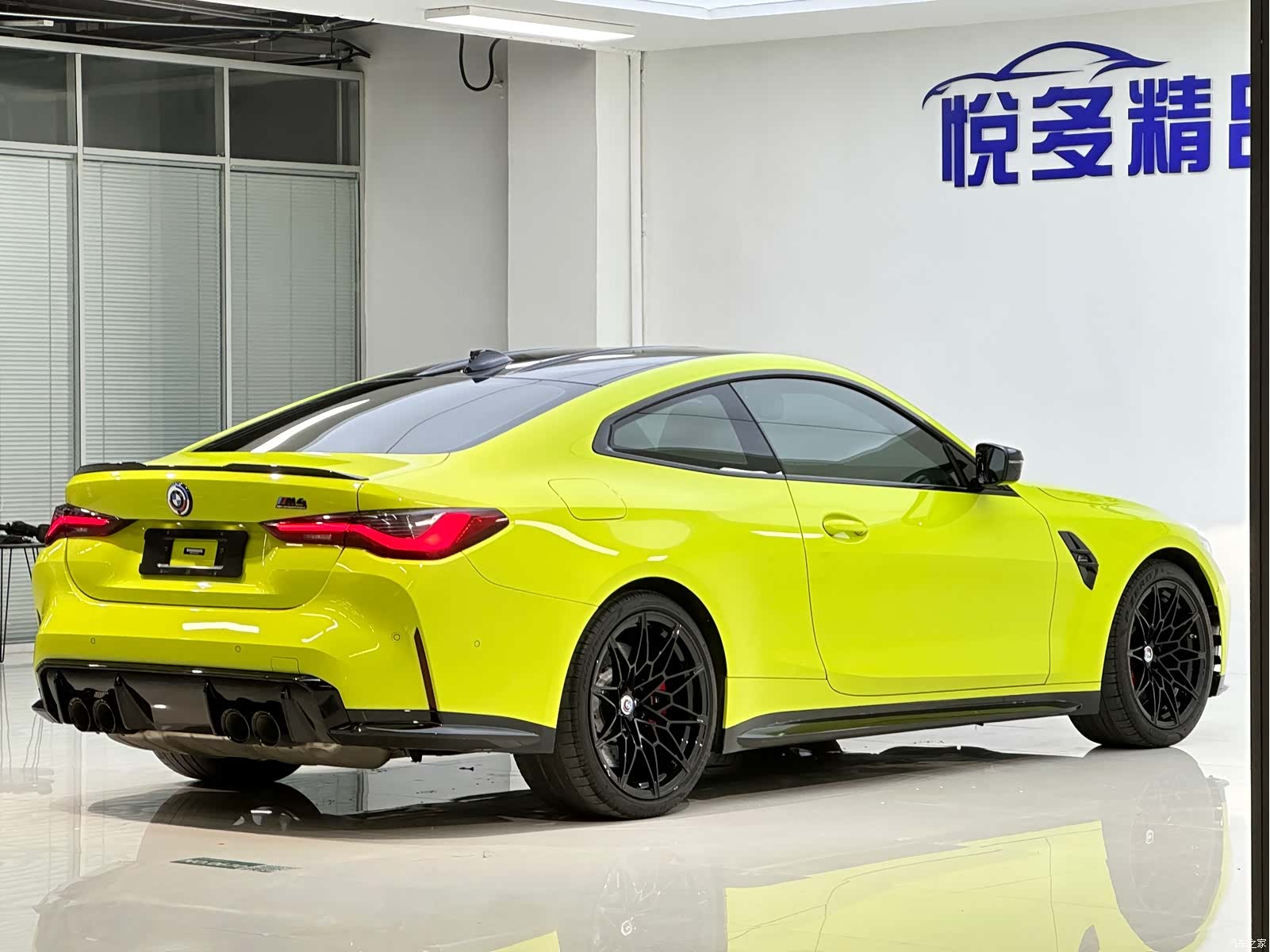 BMW M4, 2023 18