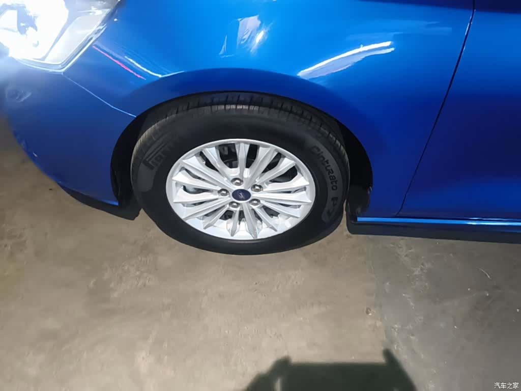 Ford Focus, 2019 23