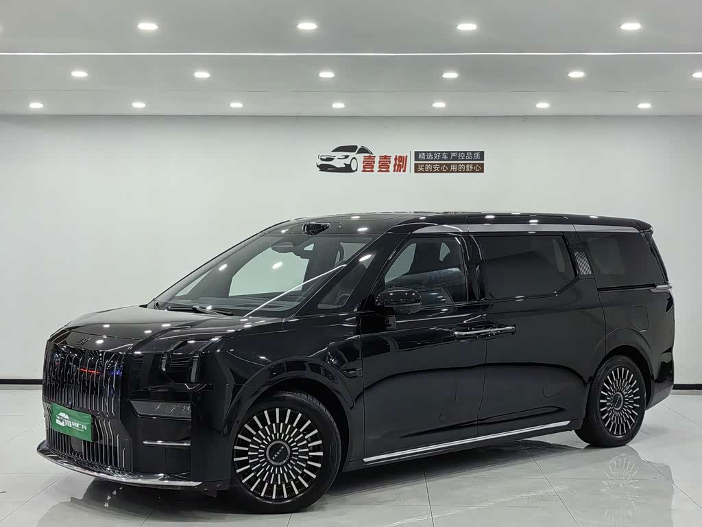 Zeekr 009 2024 мест Executive 108kWh