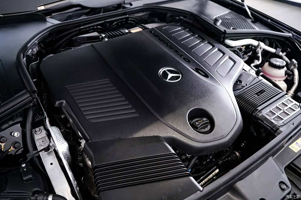 Maybach S-Class, 2024 12