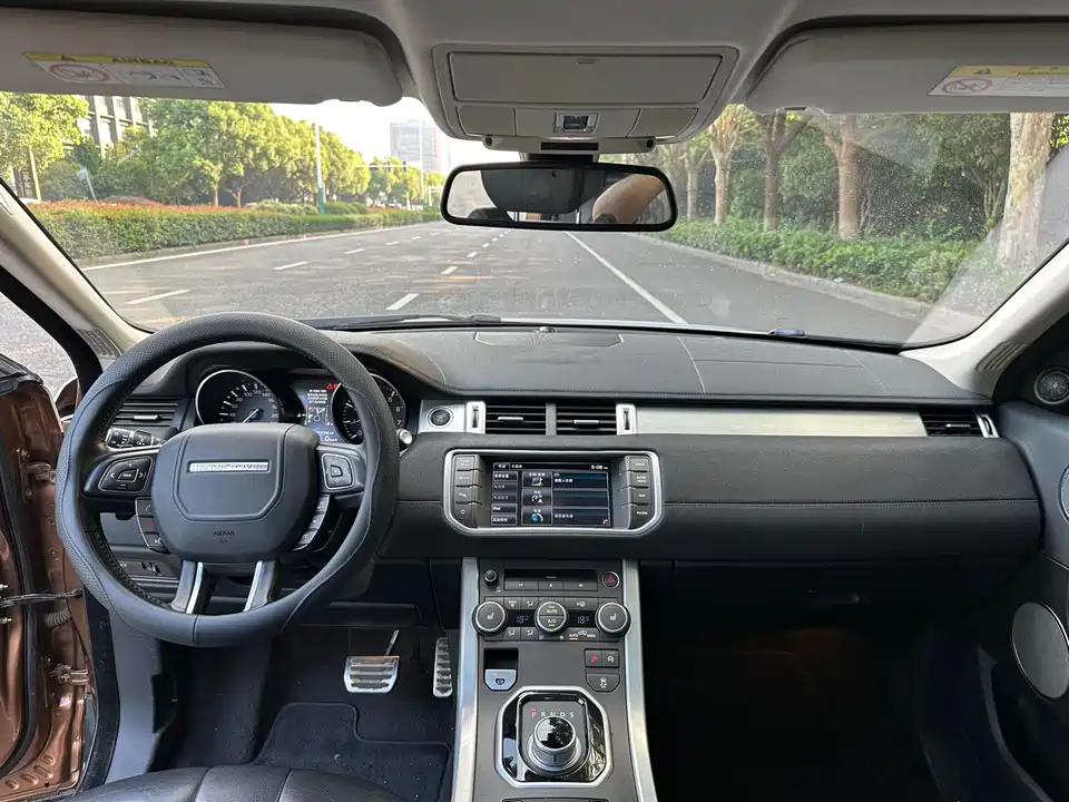 Land Rover Range Rover Aurora Land Rover Range Rover Aurora