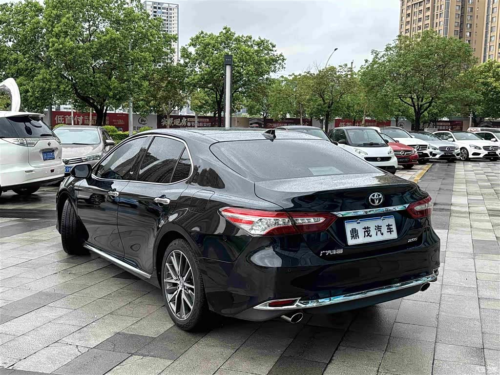 Toyota Camry, 2023 7