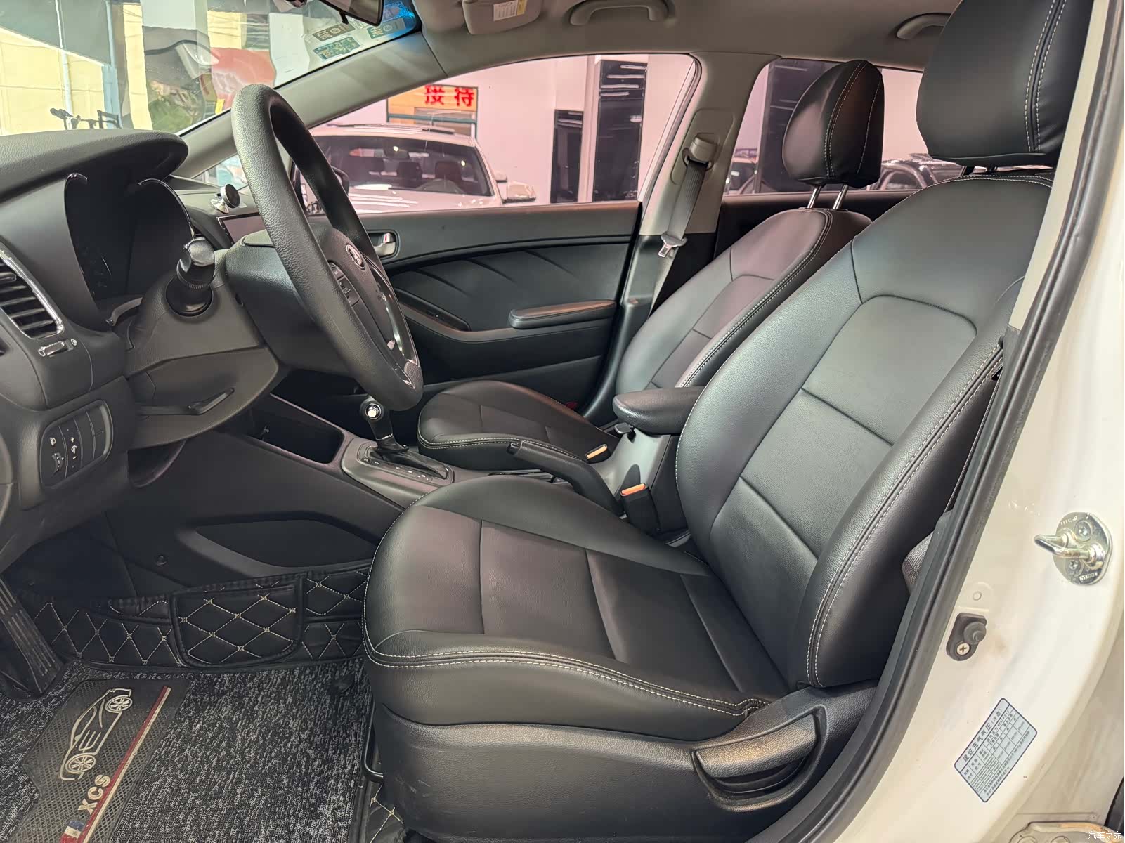 Kia K3, 2015 9