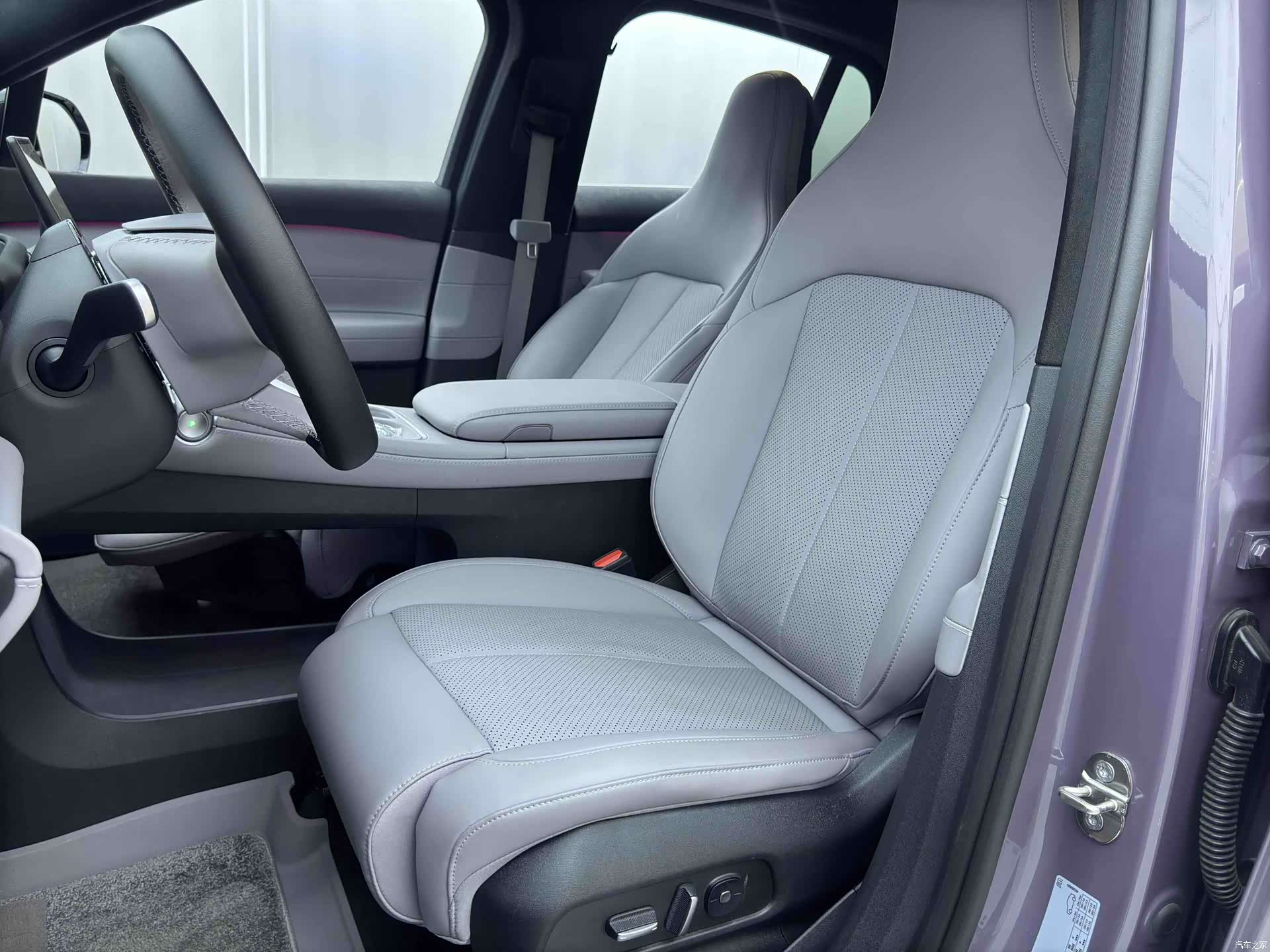 NIO EC6, 2024 8