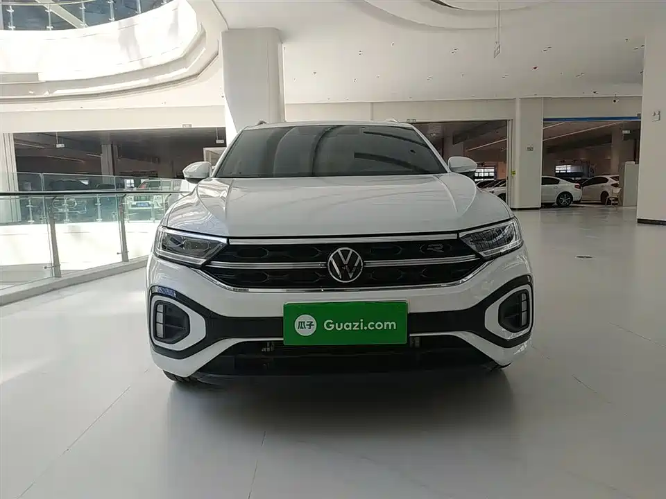 Volkswagen T-ROC exploring Songs Volkswagen T-ROC exploring Songs