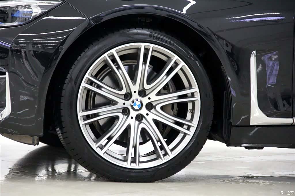 BMW 7 Series, 2021 36