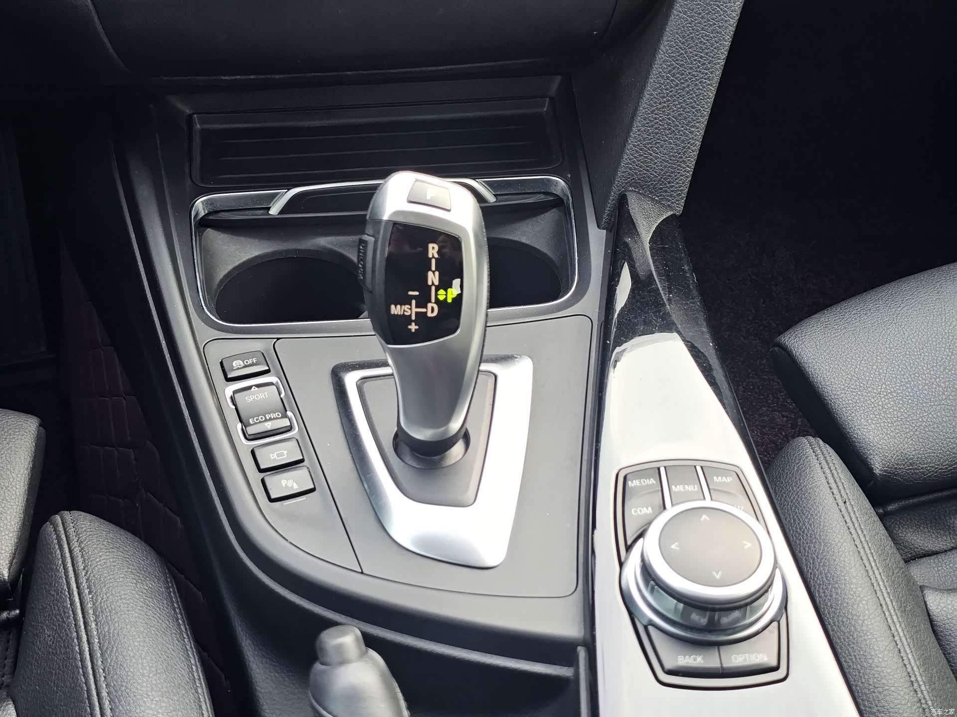 BMW 3 Series, 2018 11