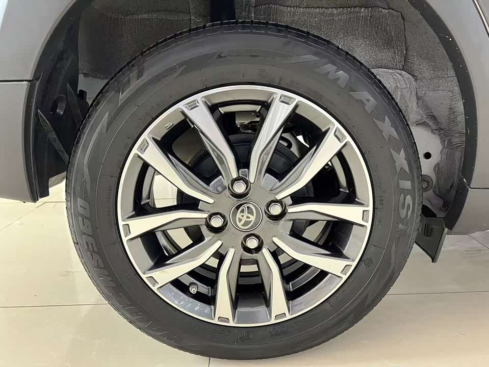 Toyota YARiS L Zhixuan