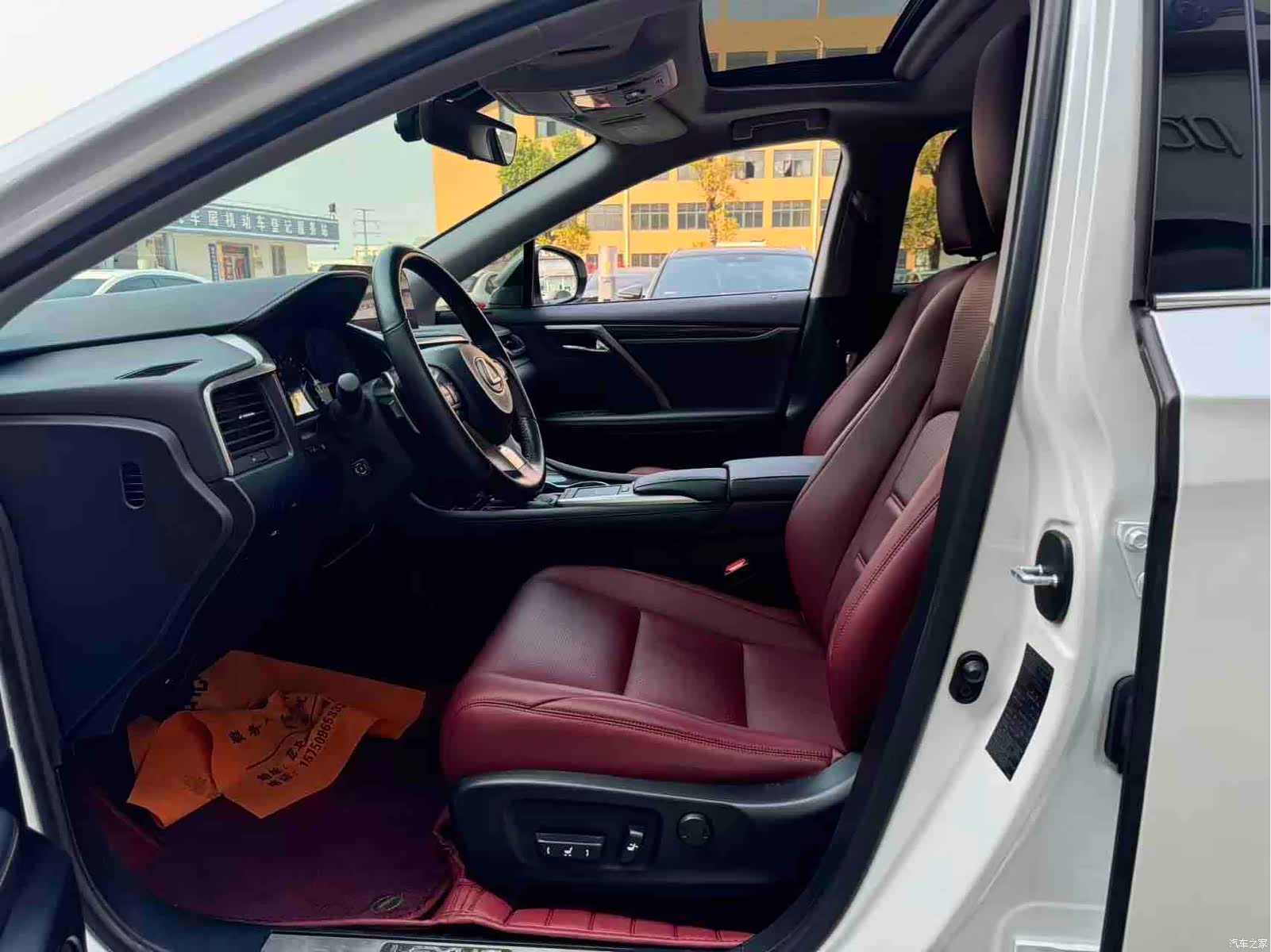 Lexus RX, 2022 4