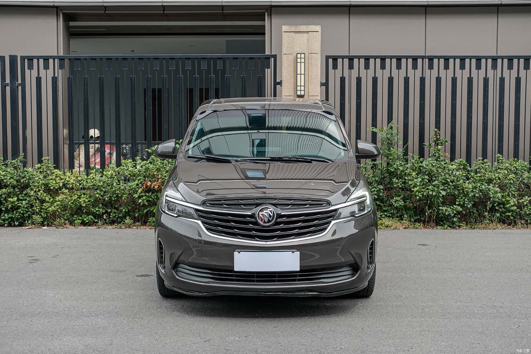 Buick GL8, 2020 2
