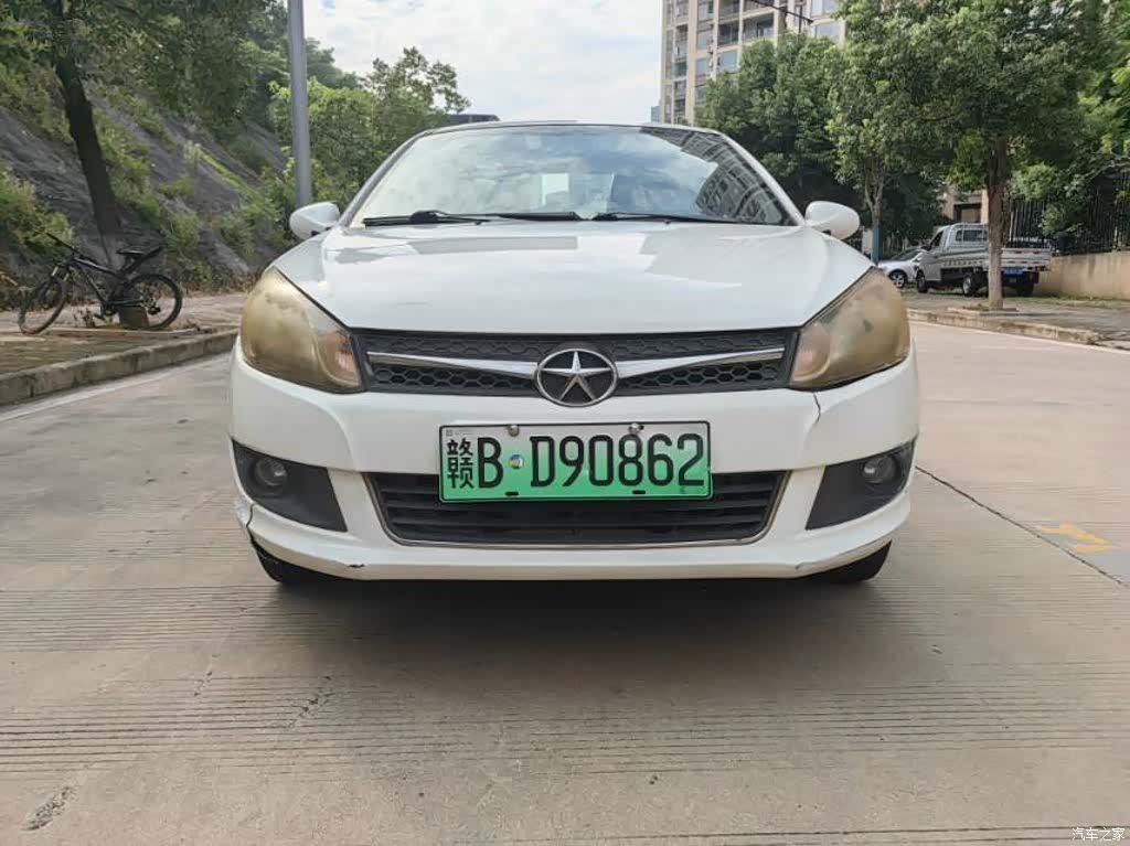 JAC iEV4, 2015 2