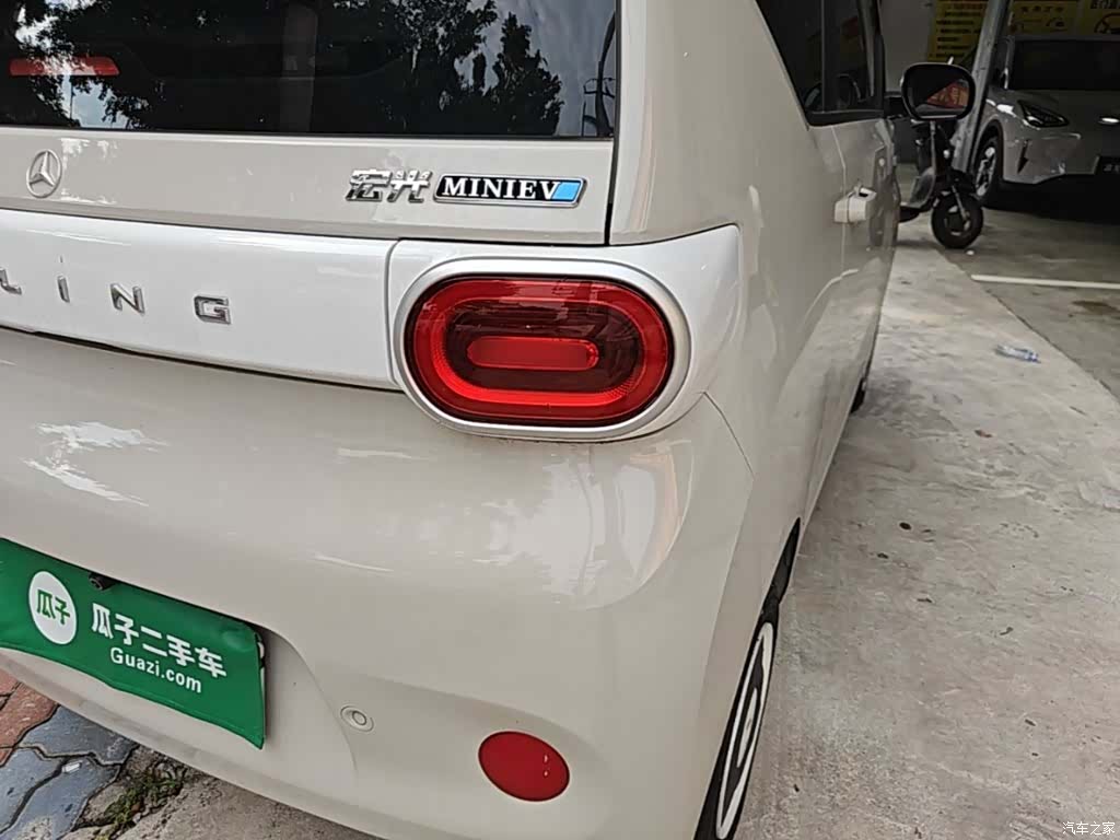 Wuling MINIEV, 2025 8