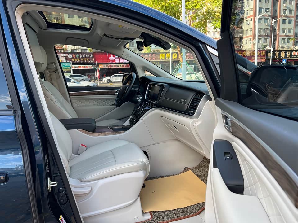 Trumpchi Trumpchi M8