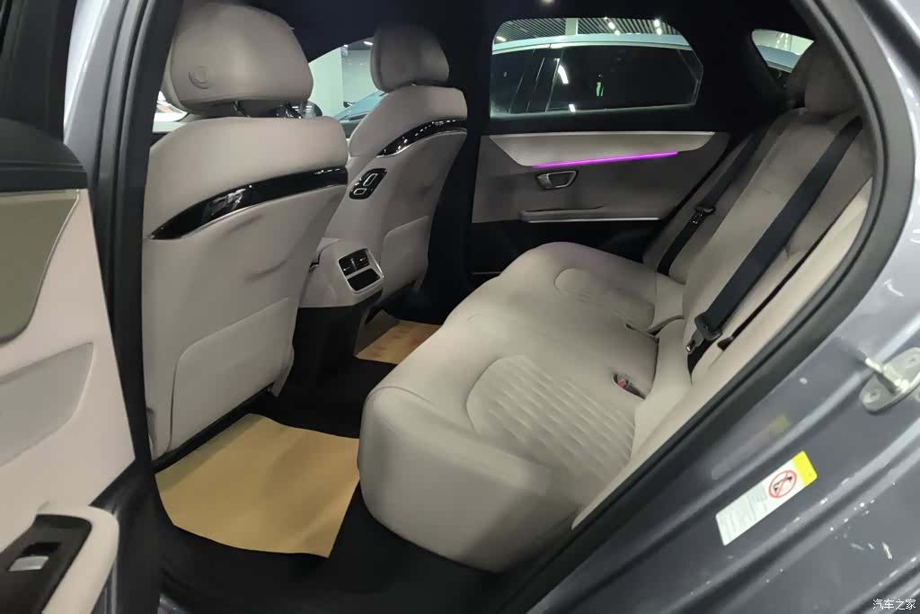 BYD Han, 2025 11