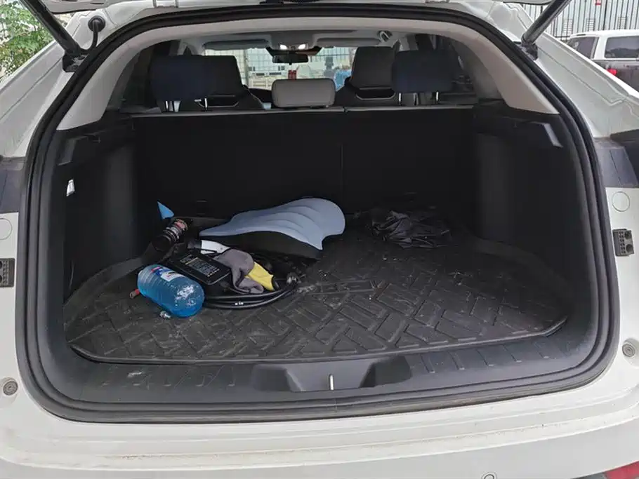 Changan UNI-K Smart iDD