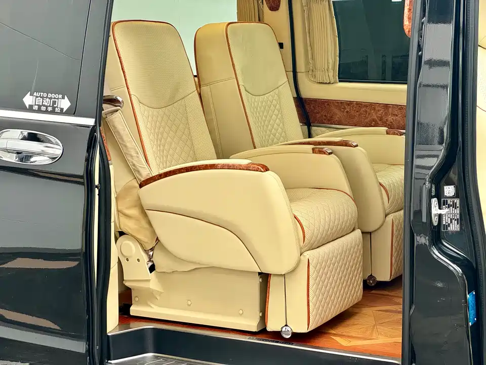 Mercedes-Benz V-class Mercedes-Benz V-class
