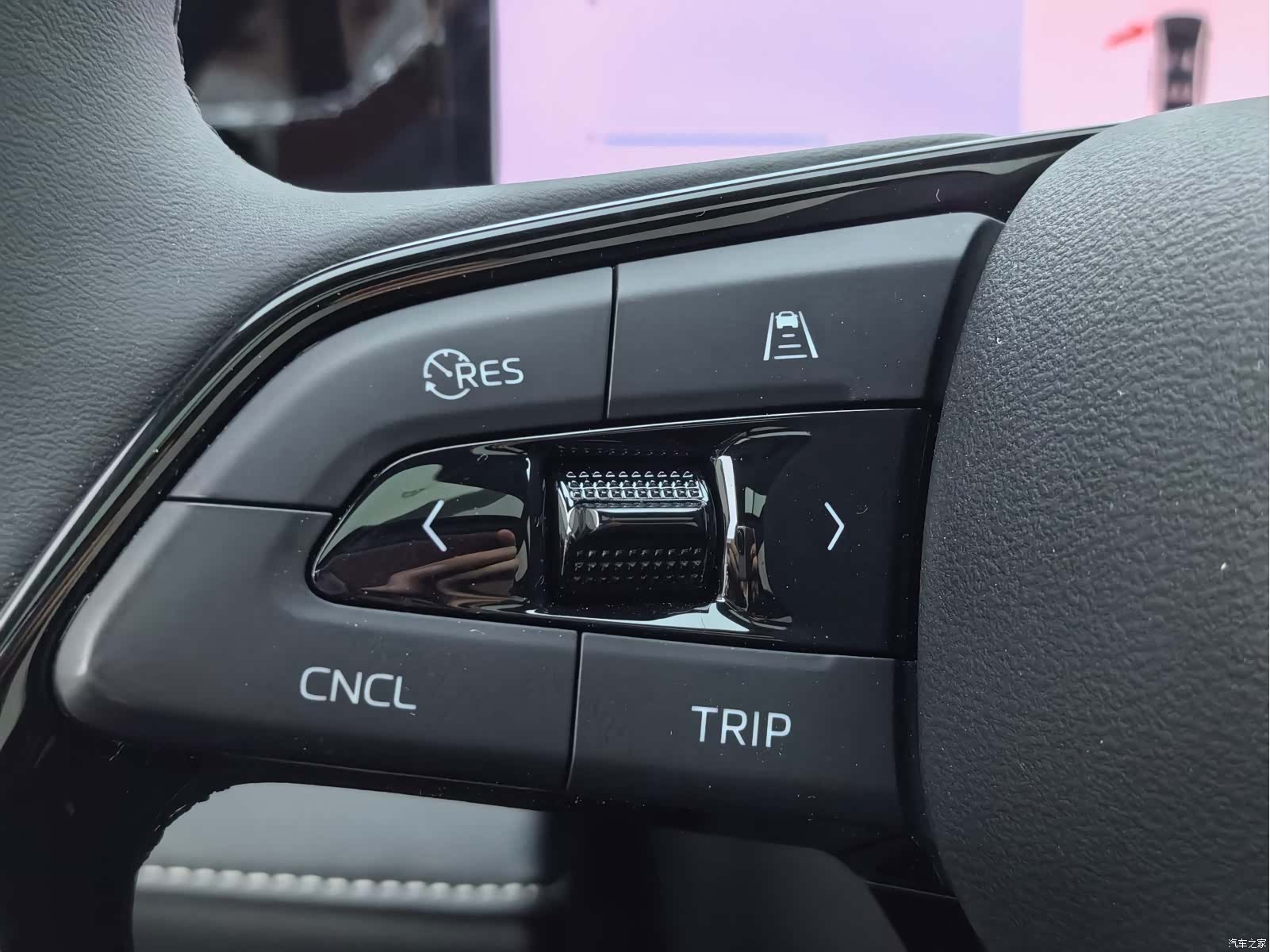Geely Galaxy L6, 2024 23