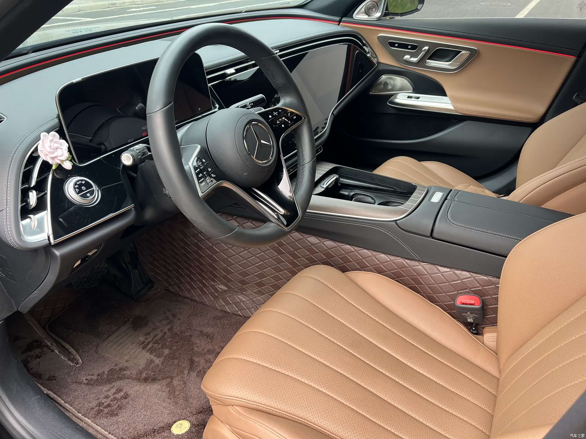Mercedes-Benz E-Class, 2024 7