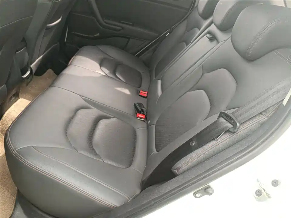 JAC Ruifeng S3