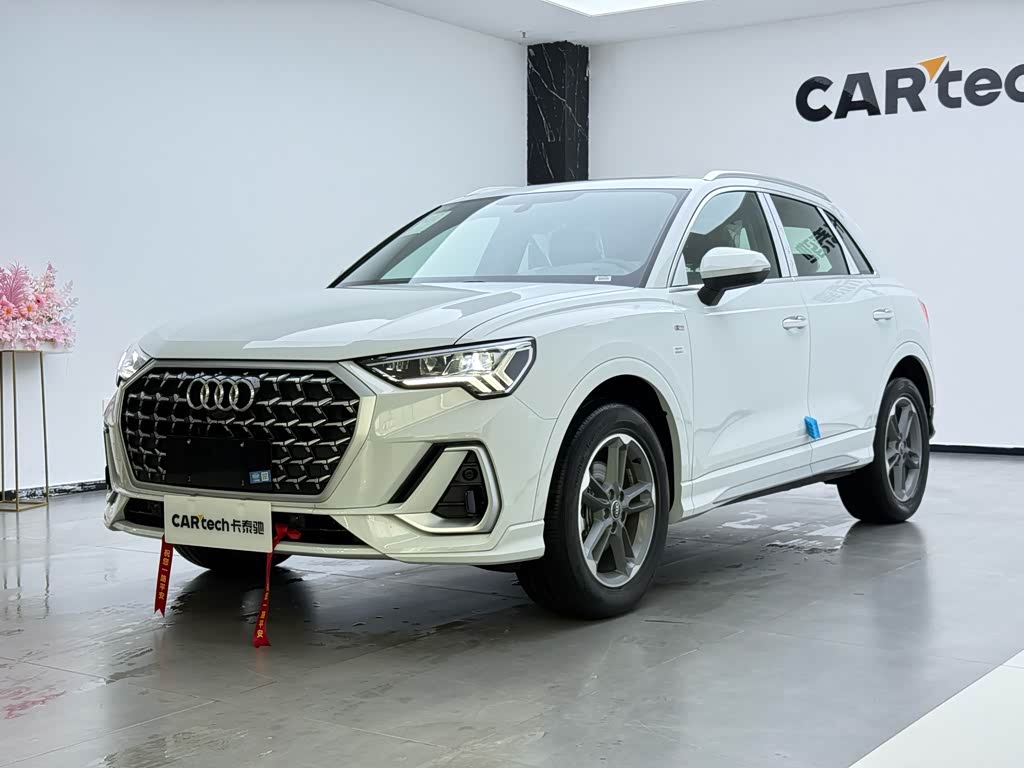 Audi Q3 2024 35 TFSI
